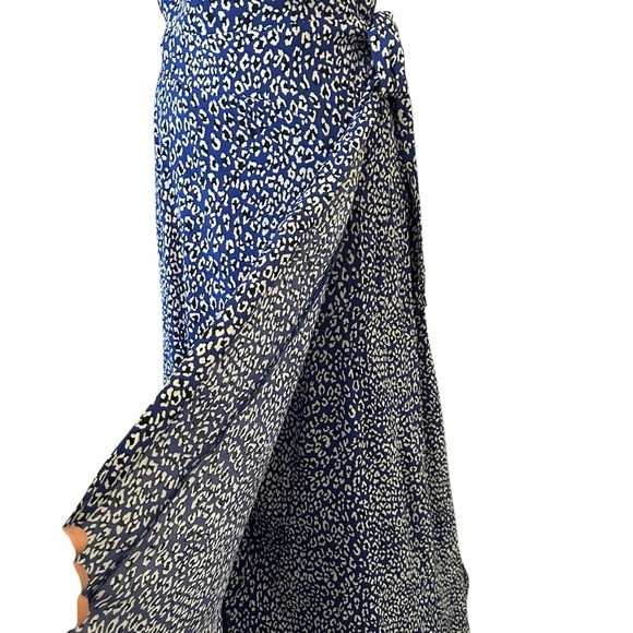 NWT Free People | Women's Blue White Animal Leopard Print Wrap Maxi Dress Size M - Picture 5 of 12
